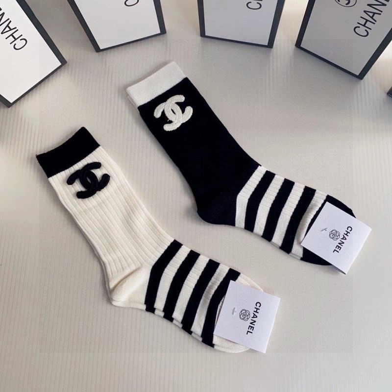 FashionForward Chanel Socks 273945
