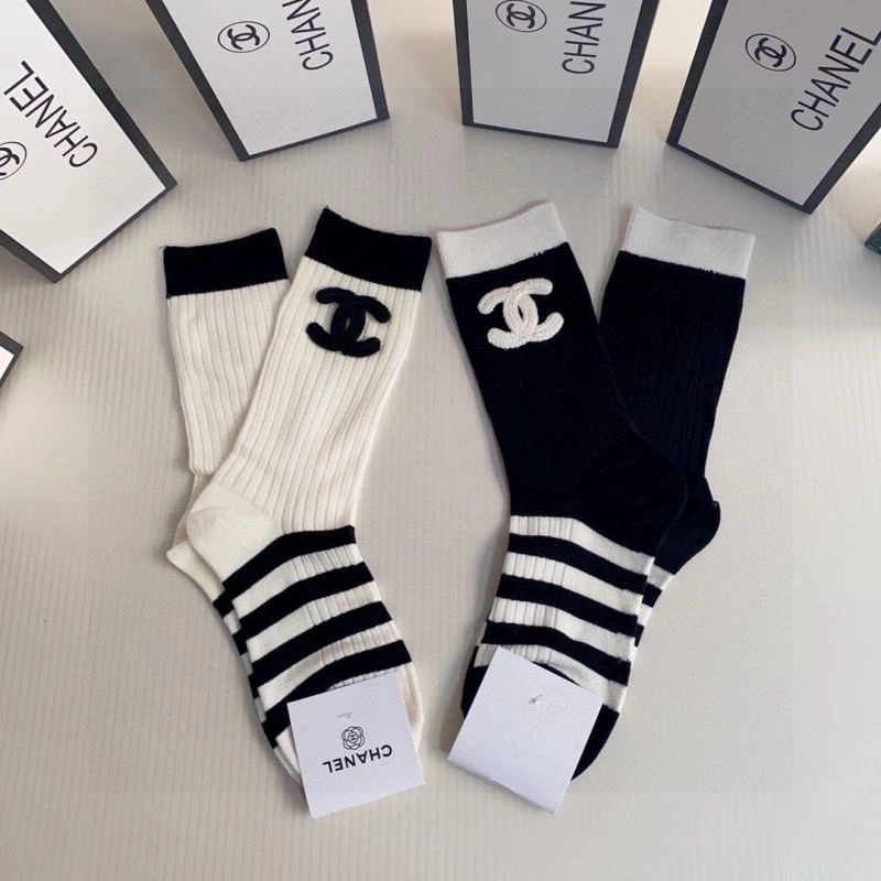 FashionForward Chanel Socks 273945