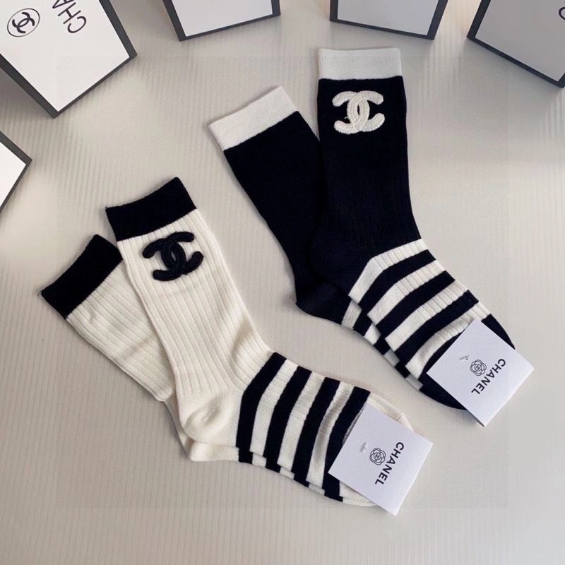 FashionForward Chanel Socks 273945