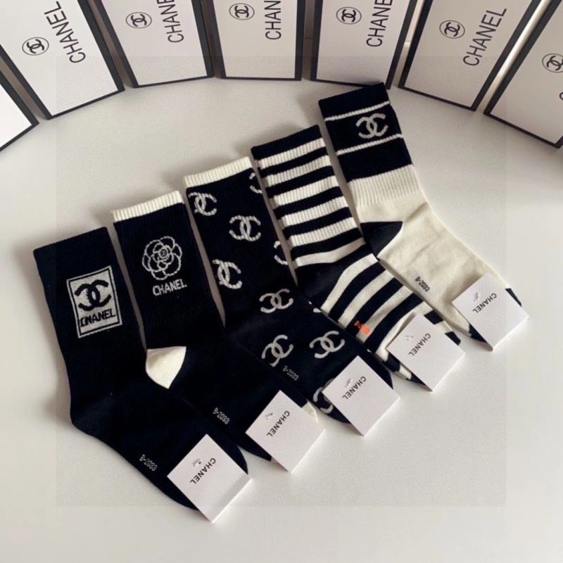 Elegant Chanel Socks 273946