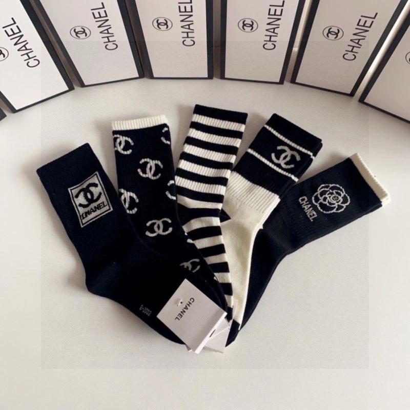 Elegant Chanel Socks 273946