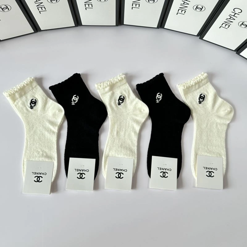 Chanel Socks Effortless 273954