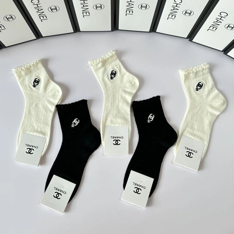 Chanel Socks Effortless 273954