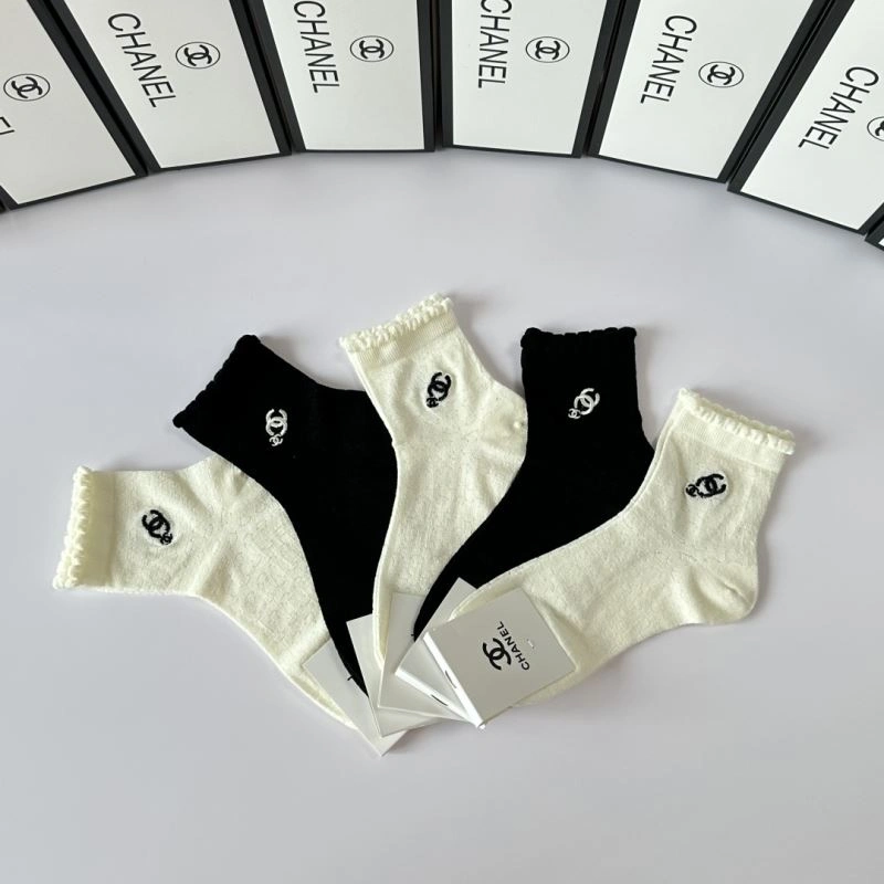 Chanel Socks Effortless 273954