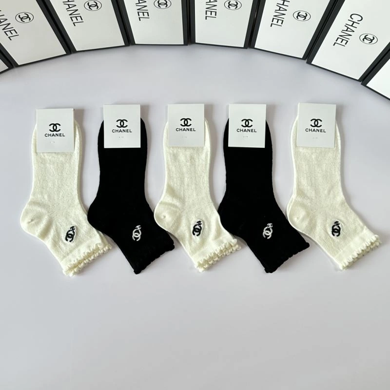 Chanel Socks Effortless 273954
