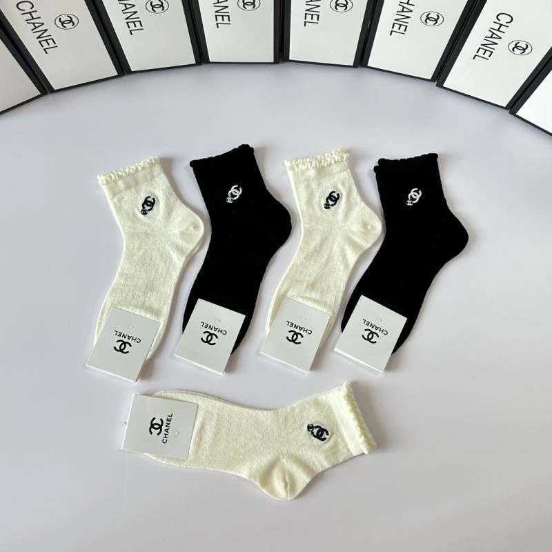 Chanel Socks Effortless 273954