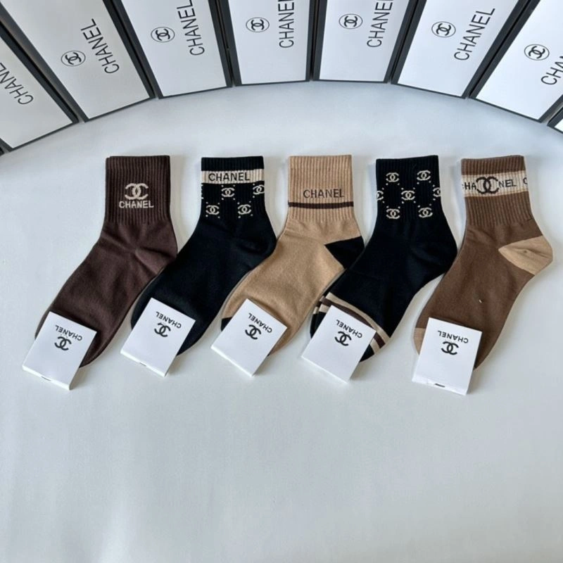 Neat Chanel Socks 273970