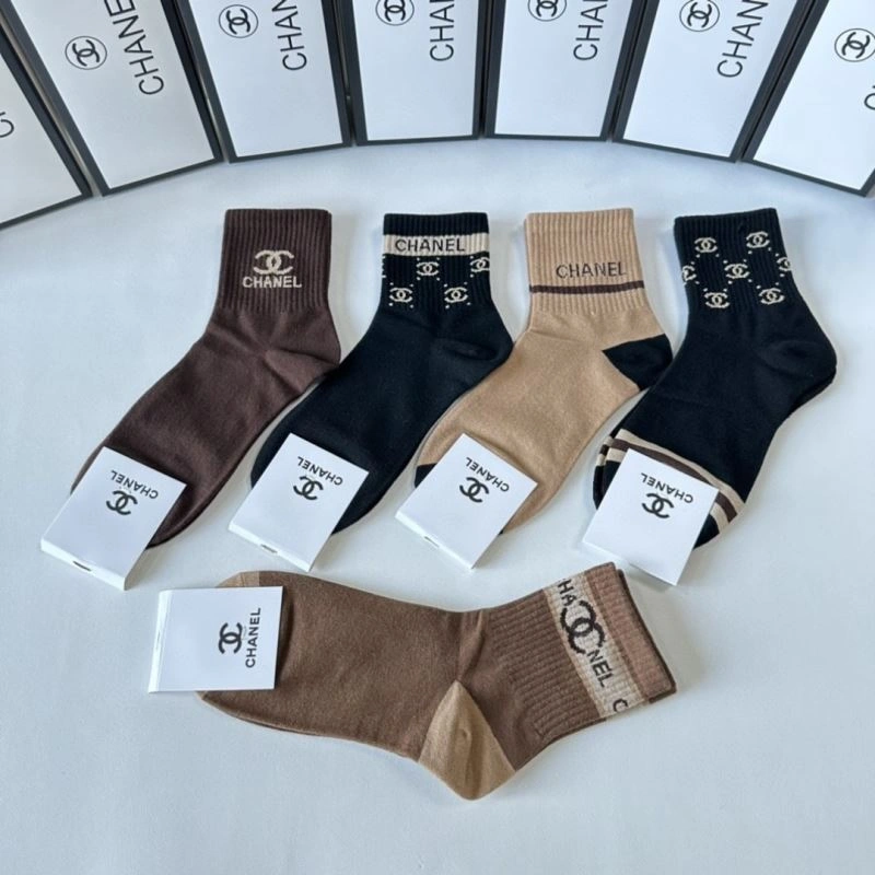 Neat Chanel Socks 273970