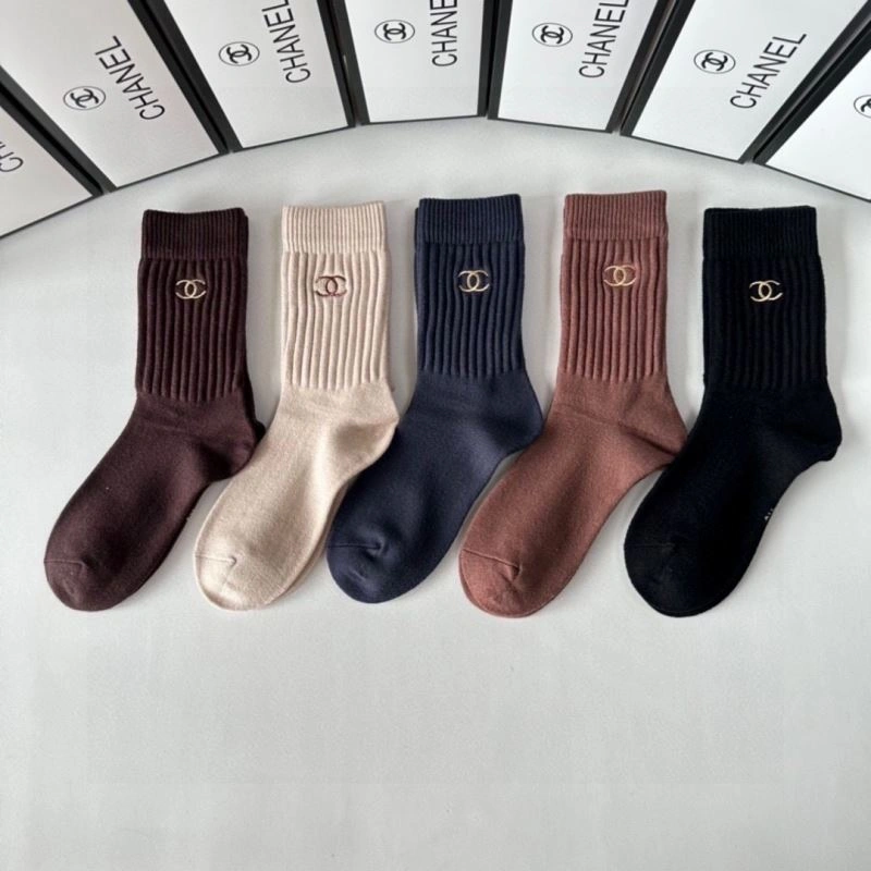 Refined Chanel Socks 273955