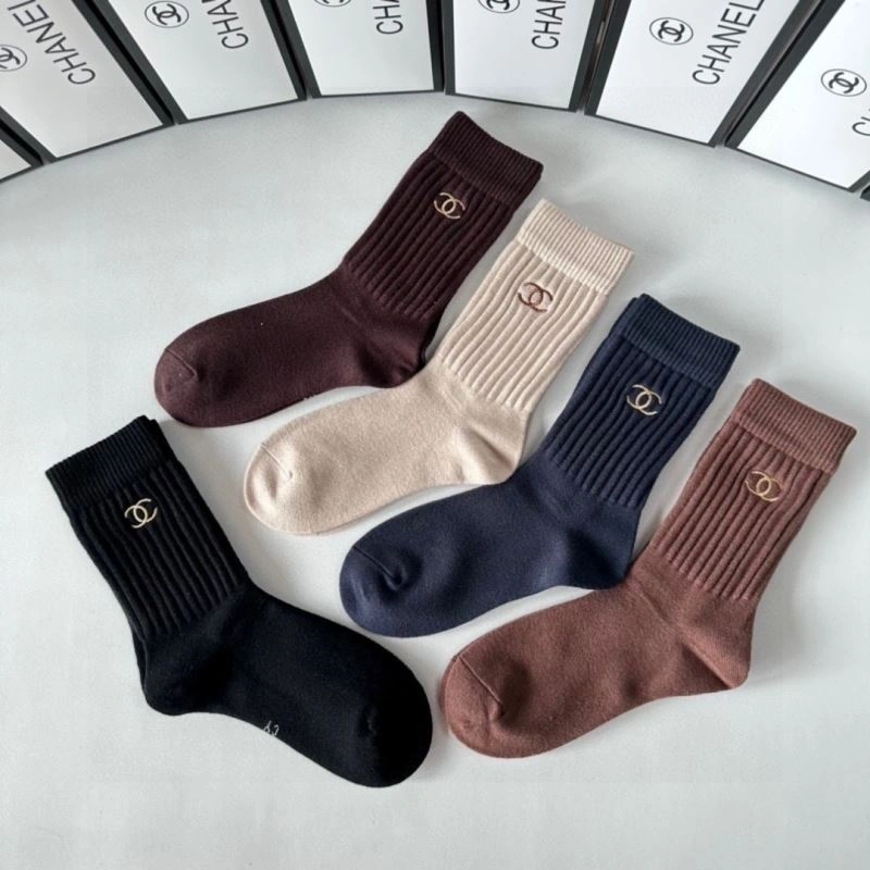 Refined Chanel Socks 273955