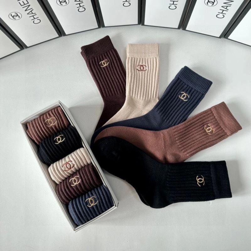 Refined Chanel Socks 273955
