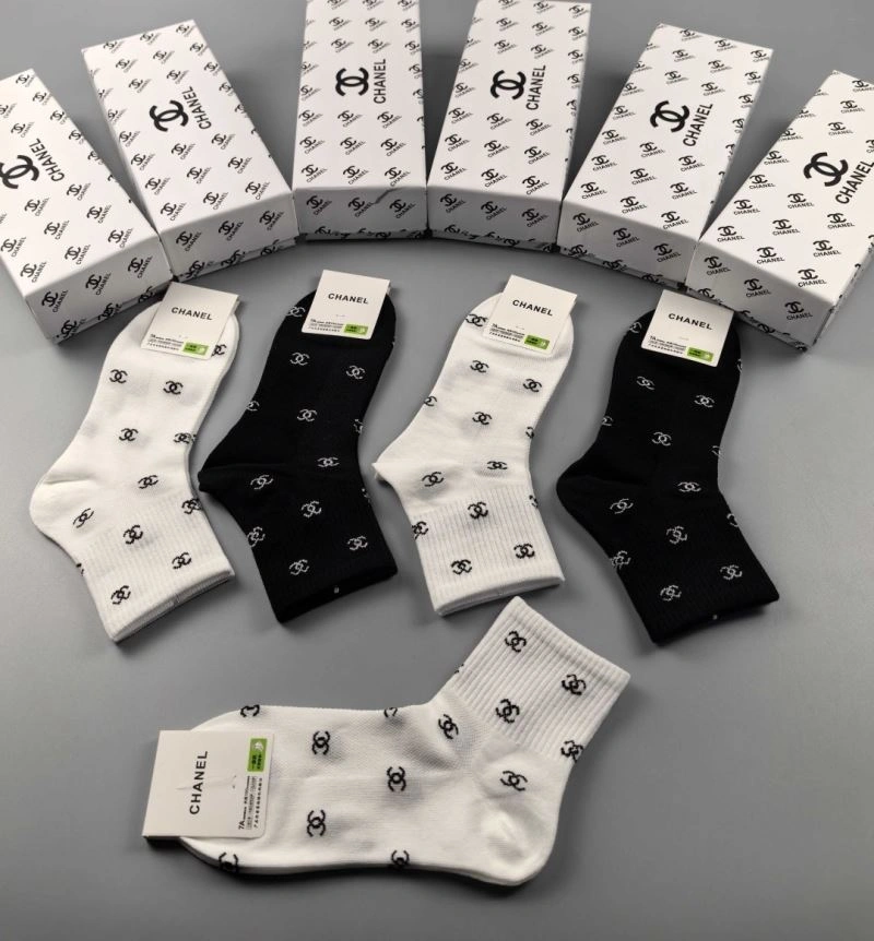 Effortless Chanel Socks 273959