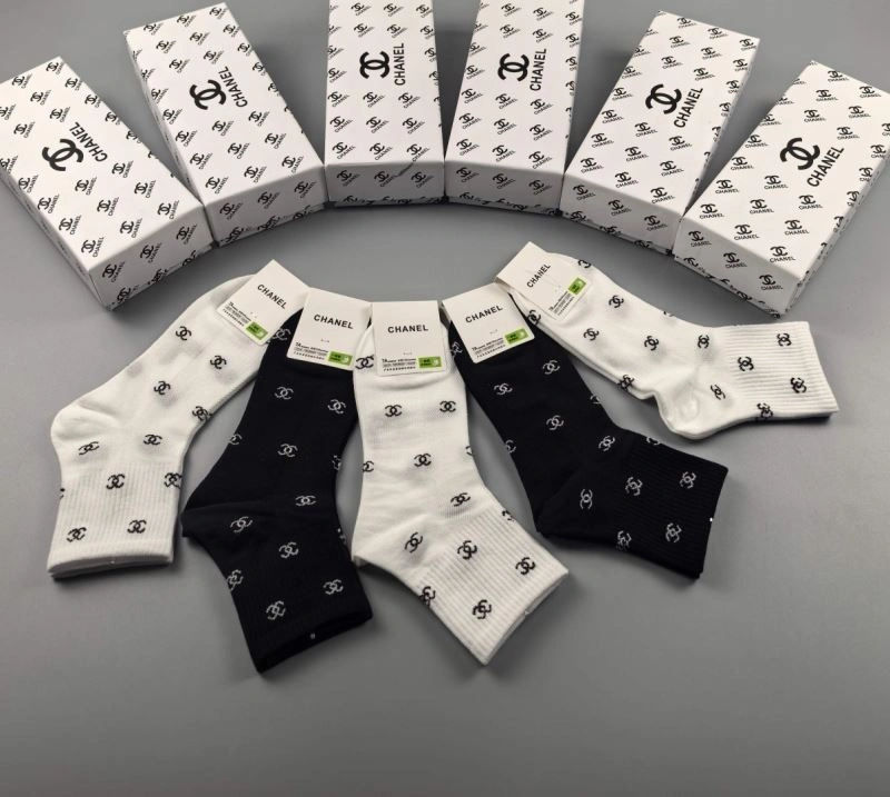 Effortless Chanel Socks 273959