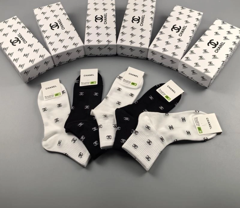 Effortless Chanel Socks 273959