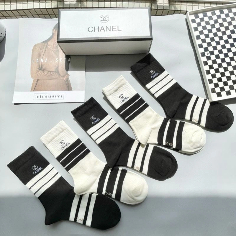 Attractive Chanel Socks 273967