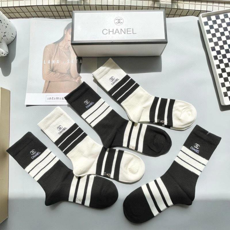 Attractive Chanel Socks 273967