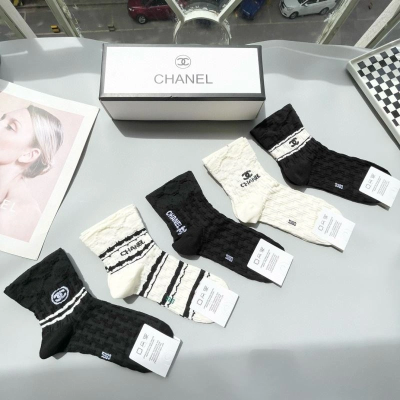 Chanel Socks Attractive 273938