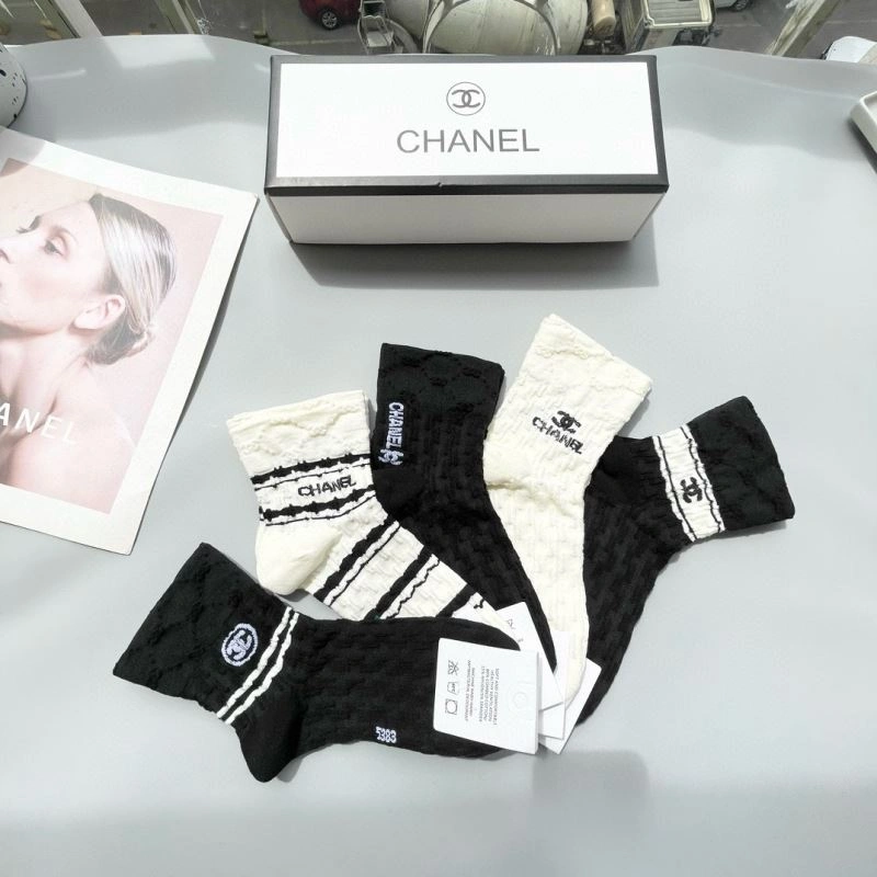 Chanel Socks Attractive 273938