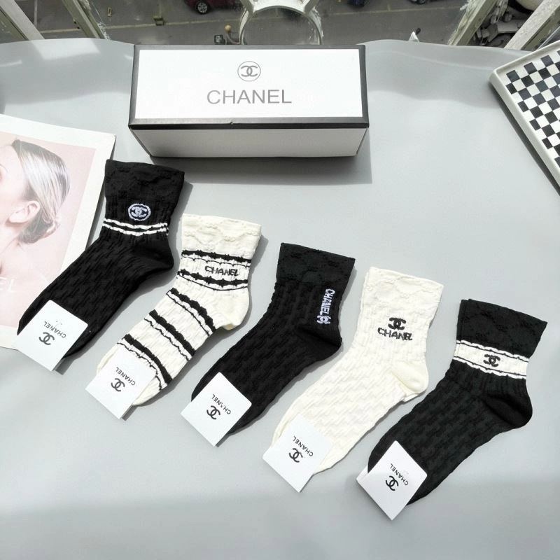 Chanel Socks Attractive 273938
