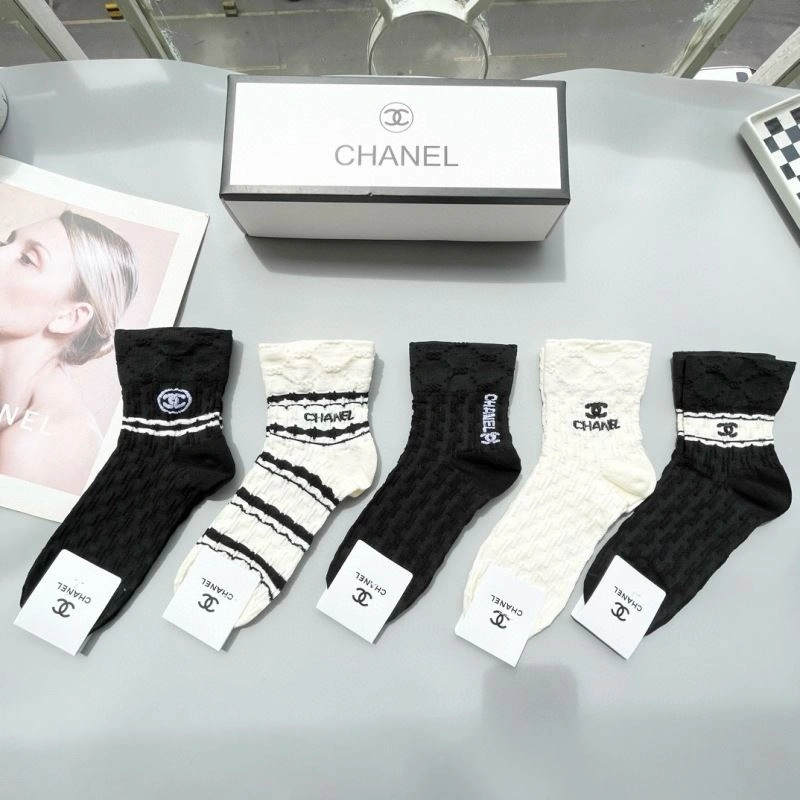 Chanel Socks Attractive 273938