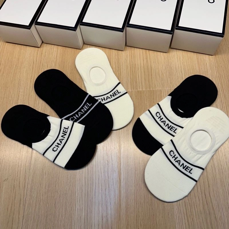 Chanel Socks Unisex 273932