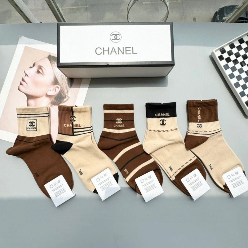 Comfortable Chanel Socks 273915