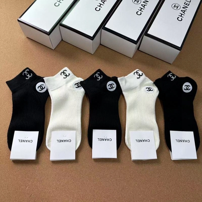 Flexible Chanel Socks 273917