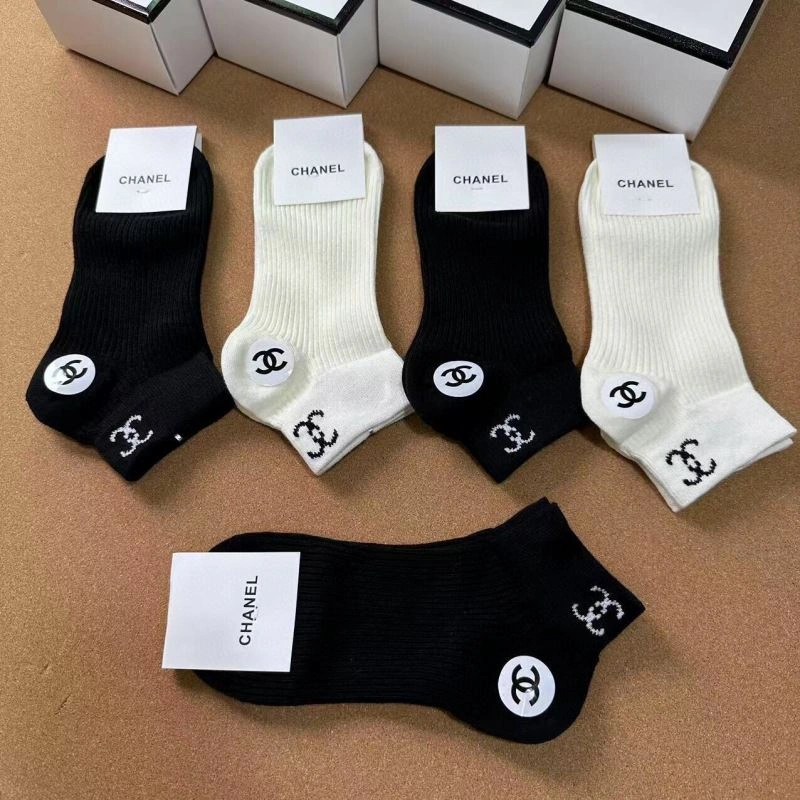 Flexible Chanel Socks 273917