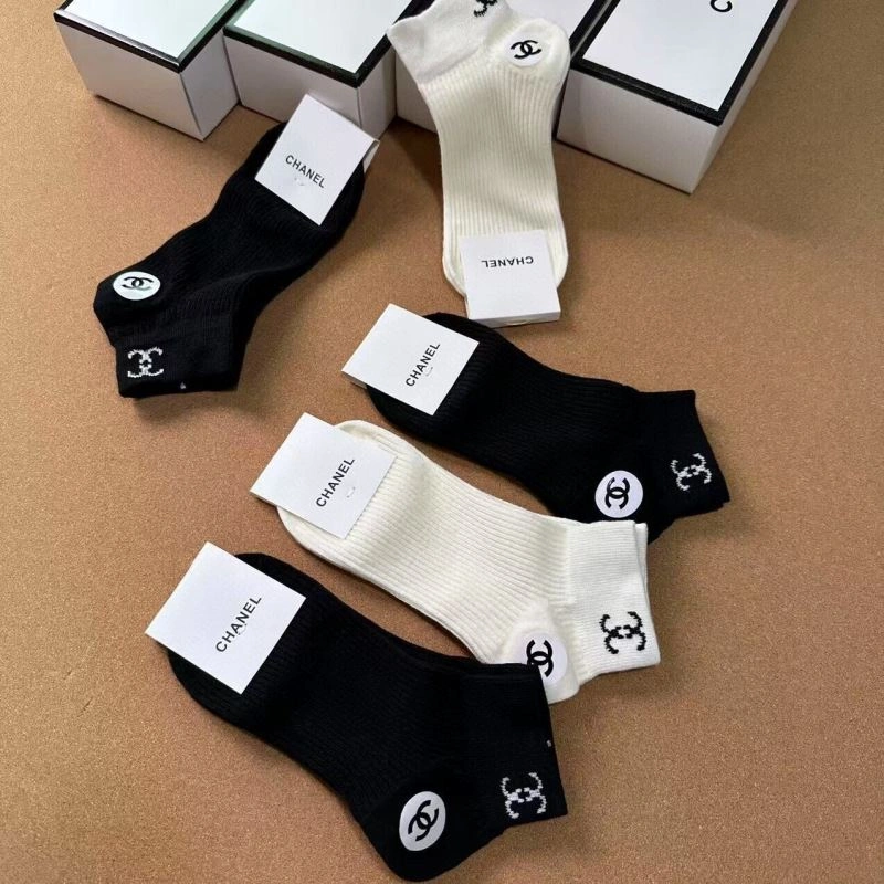 Flexible Chanel Socks 273917