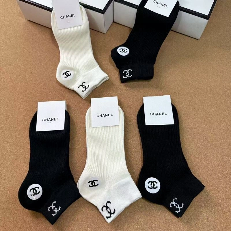 Flexible Chanel Socks 273917