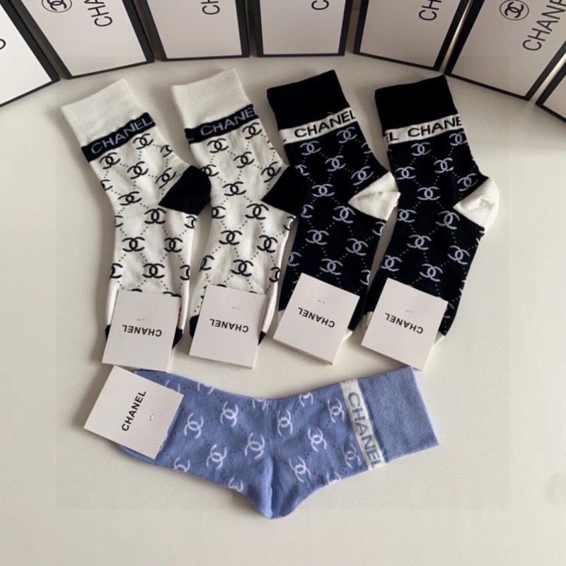 Chanel Socks TimelessDesign 273912