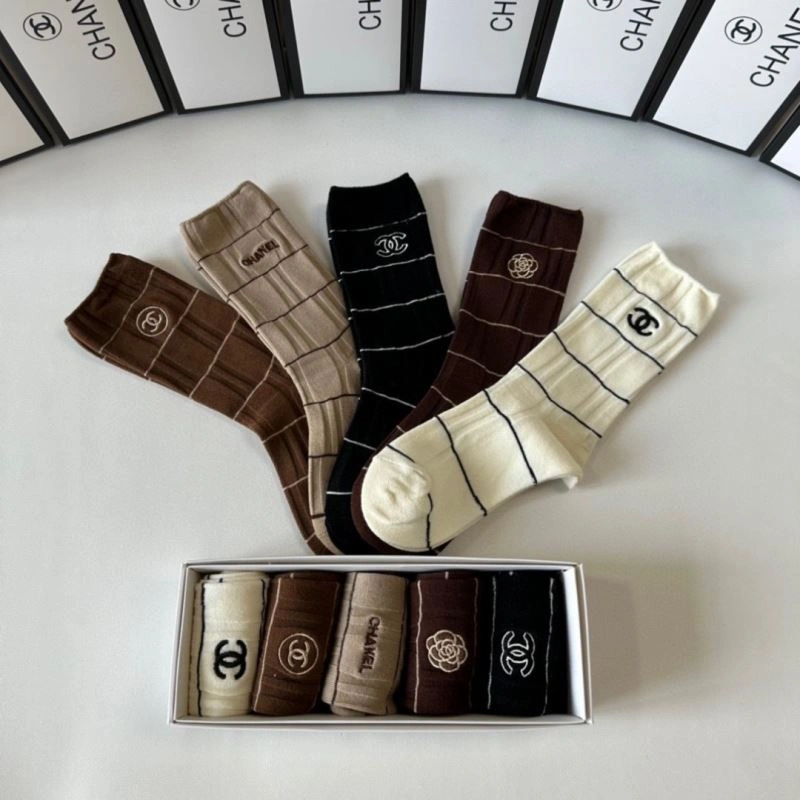 FashionForward Chanel Socks 273906
