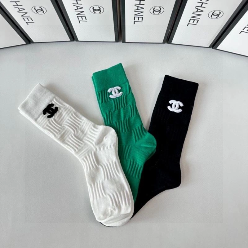 Supportive Chanel Socks 273895