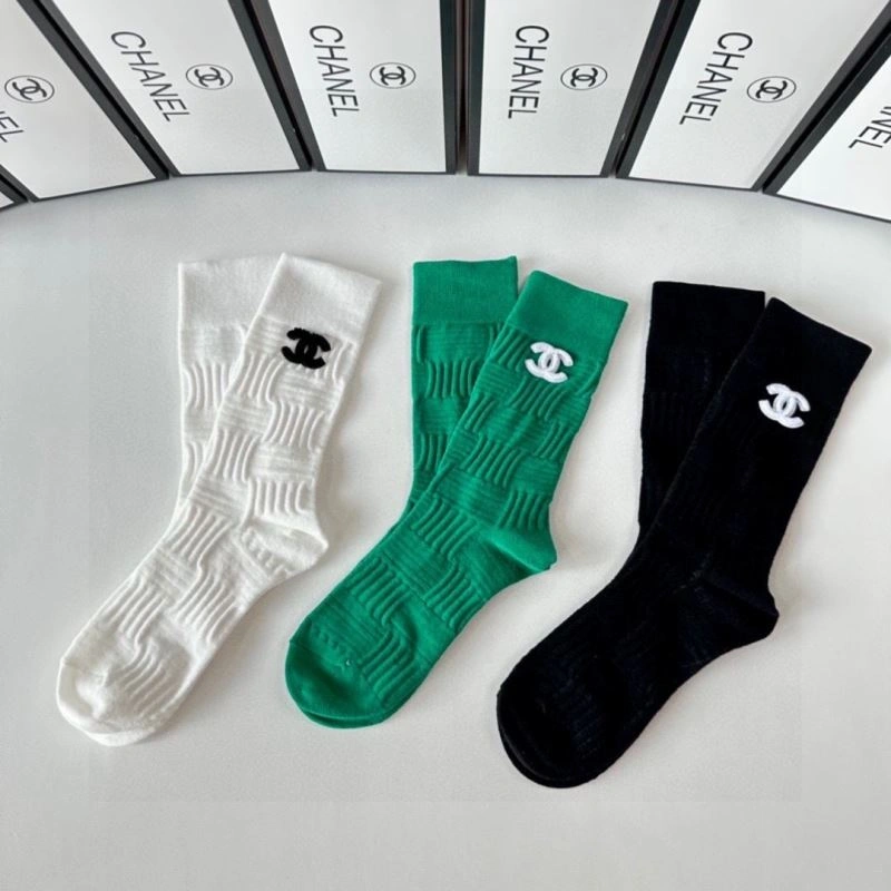 Supportive Chanel Socks 273895