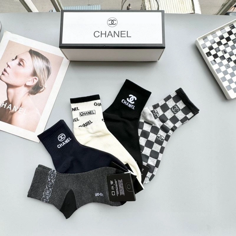 Popular Chanel Socks 273893
