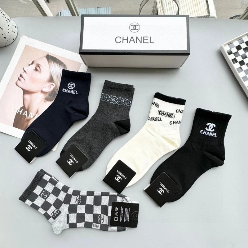 Popular Chanel Socks 273893