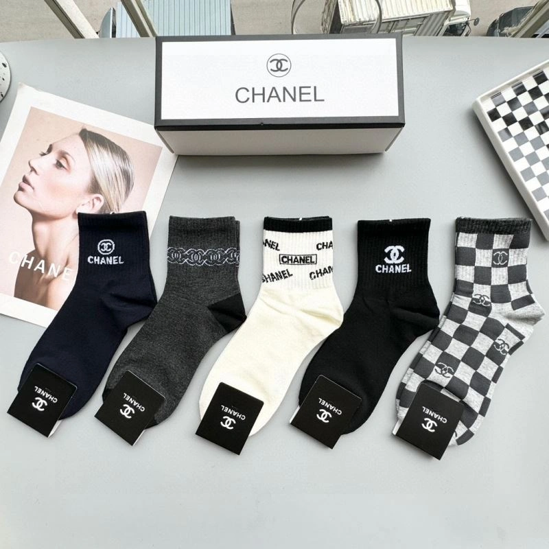 Popular Chanel Socks 273893