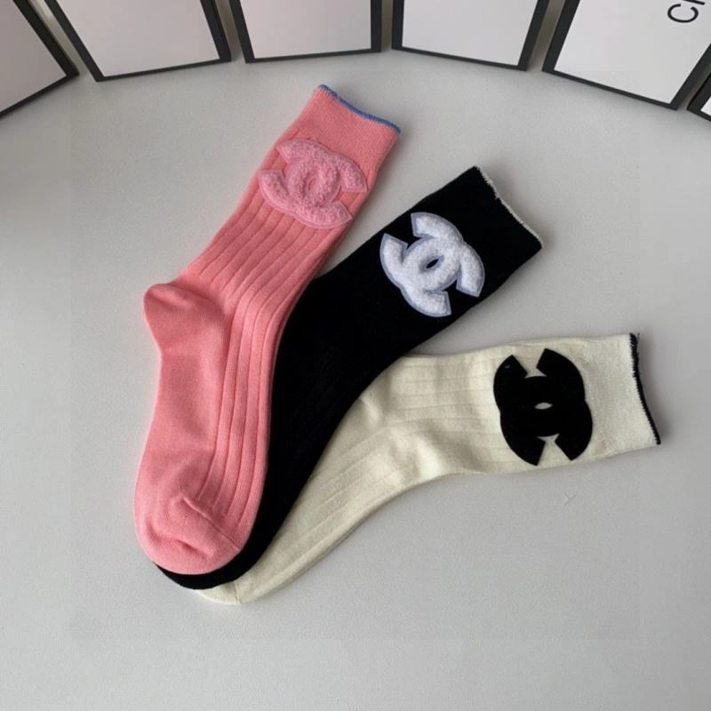 Chanel Socks Compact 273876