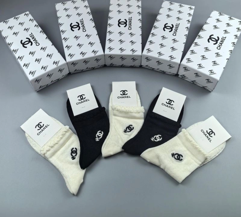 Stretchable Chanel Socks 273890