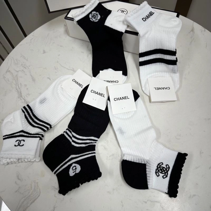 NewStyle Chanel Socks 273859