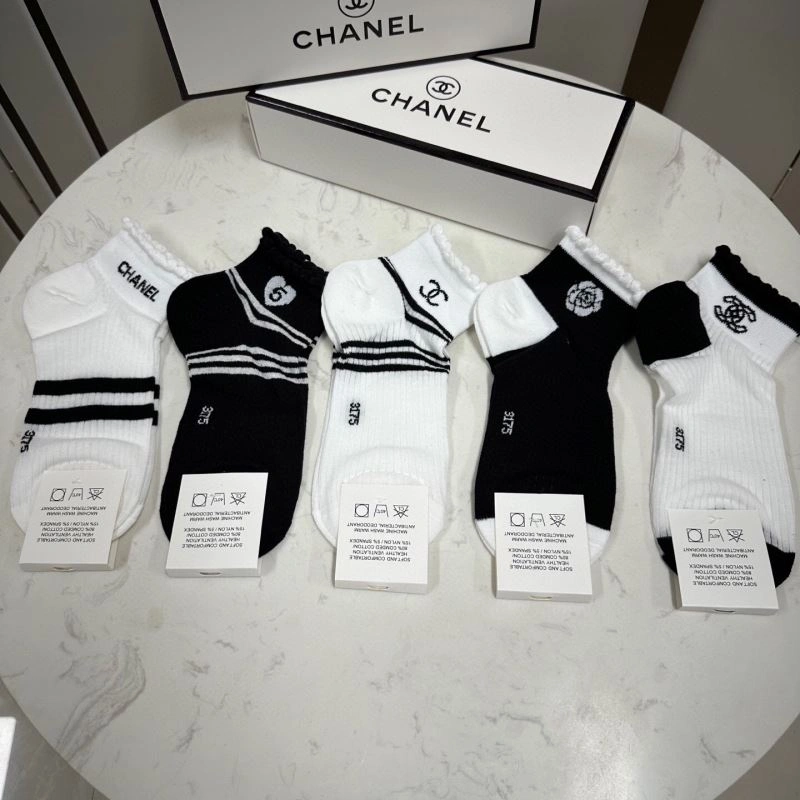 NewStyle Chanel Socks 273859