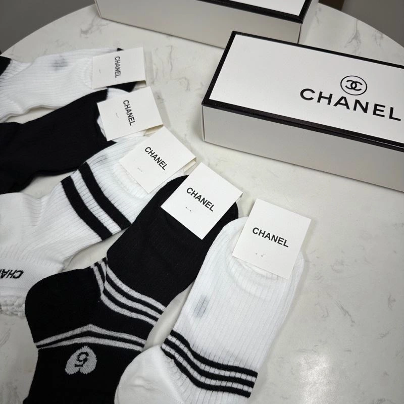 NewStyle Chanel Socks 273859