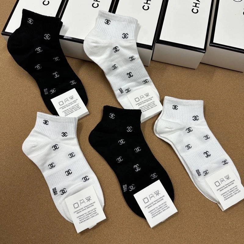 OdorResistant Chanel Socks 273874