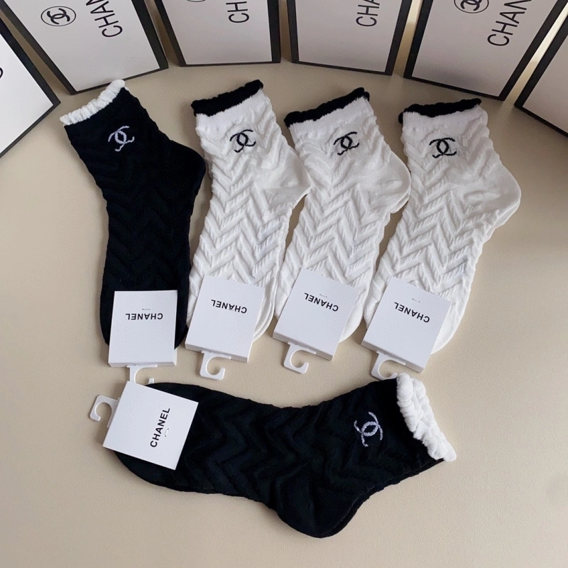 Cozy Chanel Socks 274329