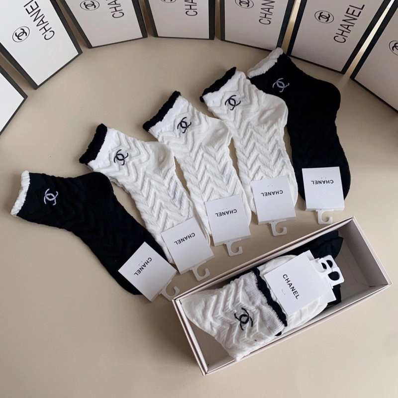 Cozy Chanel Socks 274329