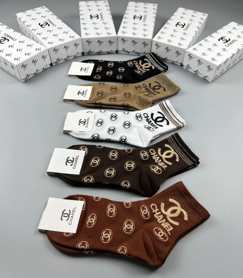 Compact Chanel Socks 274318