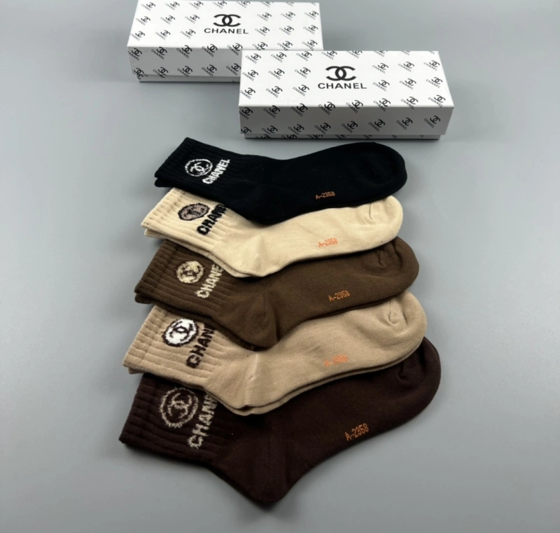 Snug Chanel Socks 274315