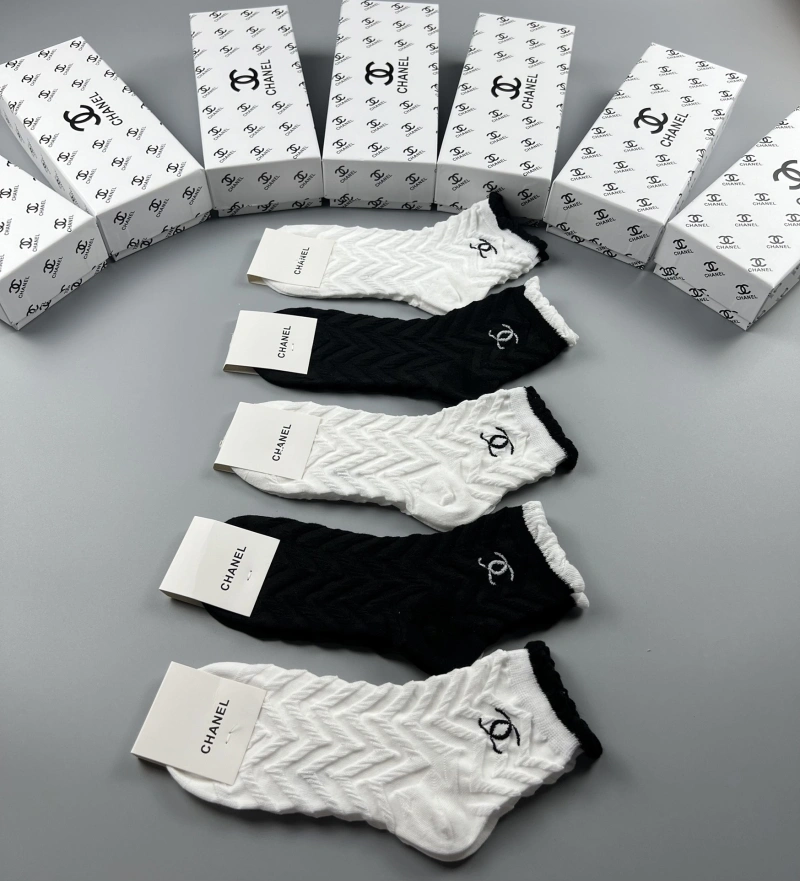 Lightweight Chanel Socks 274314