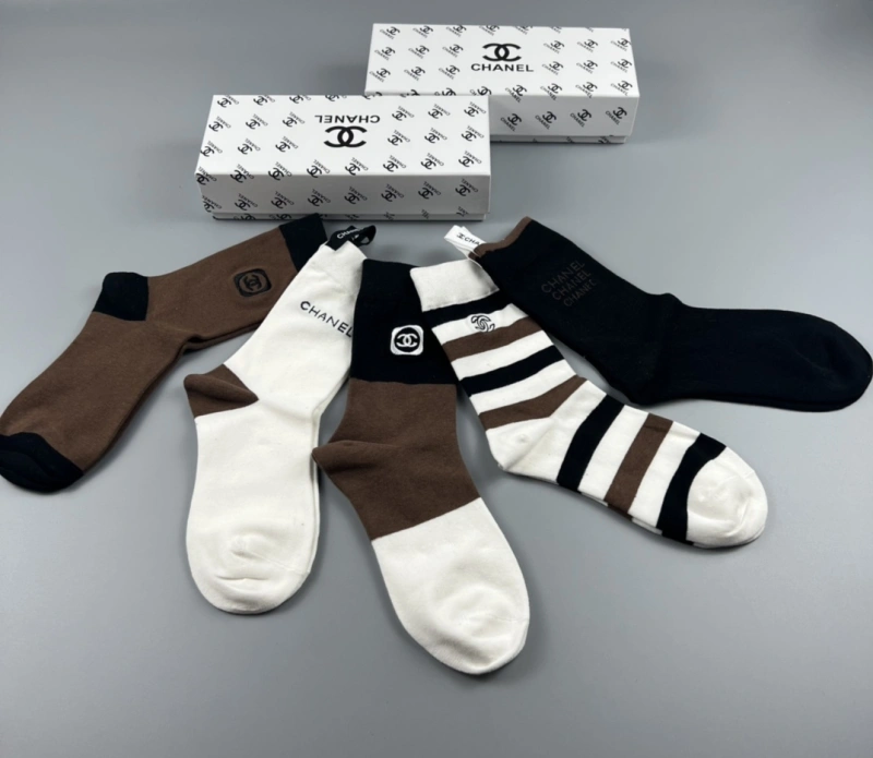 ZipUp Chanel Socks 274313