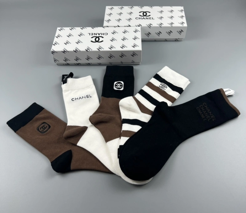 ZipUp Chanel Socks 274313